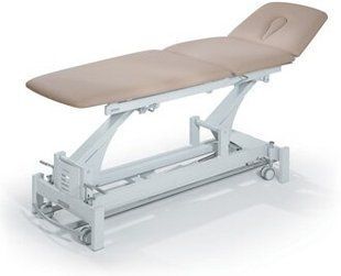Загальнопроцедурний стіл TRIOPLUS ADVANCED 1