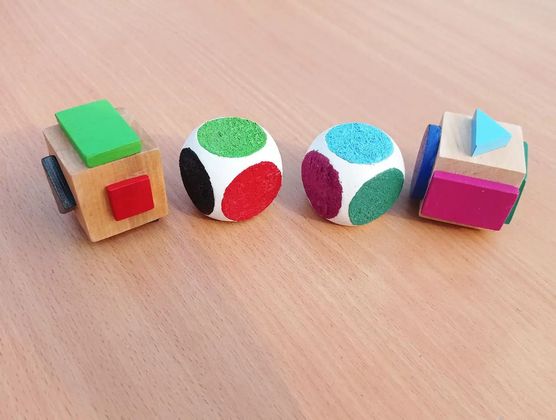 Кубики  кольору та геометричні форми за методикою Монтессорі 3