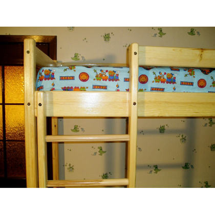 Двоярусне ліжко з натурального дерева 5