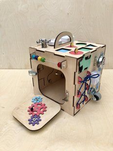 БизиКуб 25х25х25 см. 1