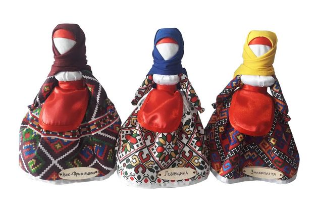 Набір ляльок  в Національному одязі за областями України  3