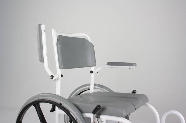 Гигиеническая коляска для людей с инвалидностью ExcelCare 2