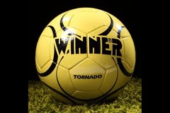 Мяч футбольный Tornado 1