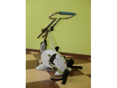 Тренажер педальний для відновлення рухомості ніг 1