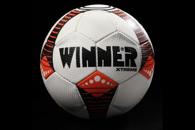 Мяч футбольный Xtreme 1