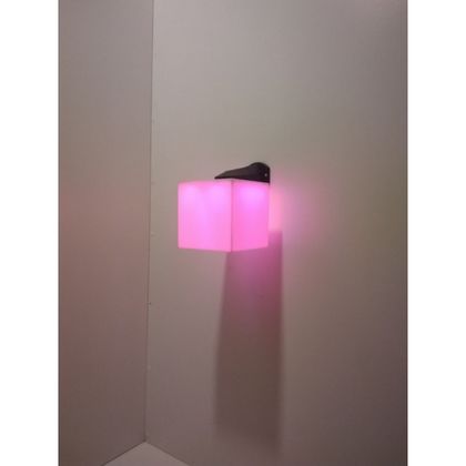 Настенный светильник Куб с RGB подсветкой 6