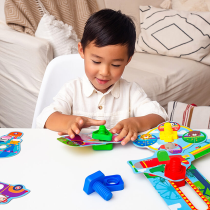 Игра-конструктор с пластиковыми болтами Парк развлечений для малышей 6