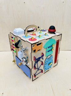 БизиКуб 30х30х30 см. 1
